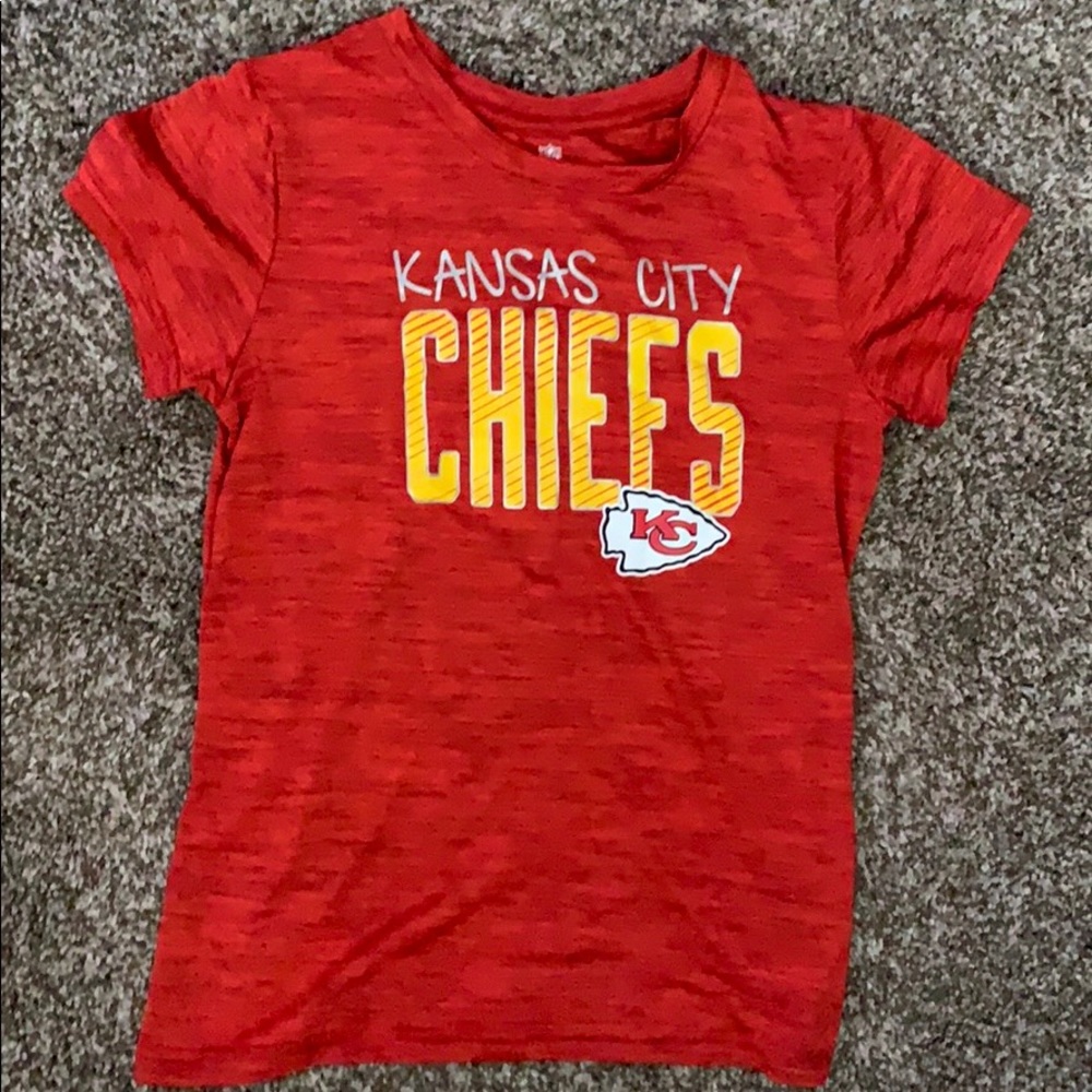 CHIEFS T-SHIRT